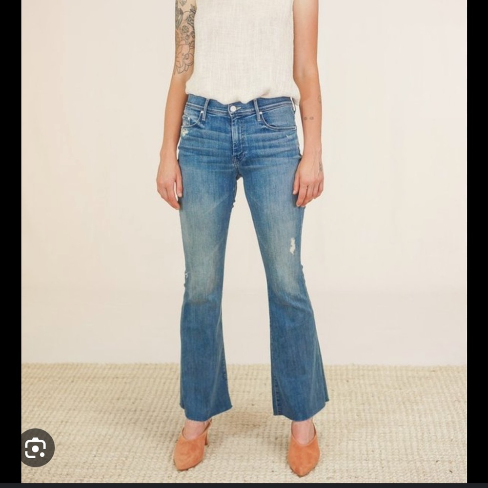 MOTHER The Weekender Fray Graffiti Girl Flare Jeans